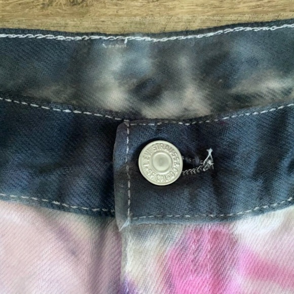 Levi’s Vintage 550 Red Tab Tie Dye Mom Jeans 29x29 High Rise Ankle Boho Festival - Picture 11 of 14